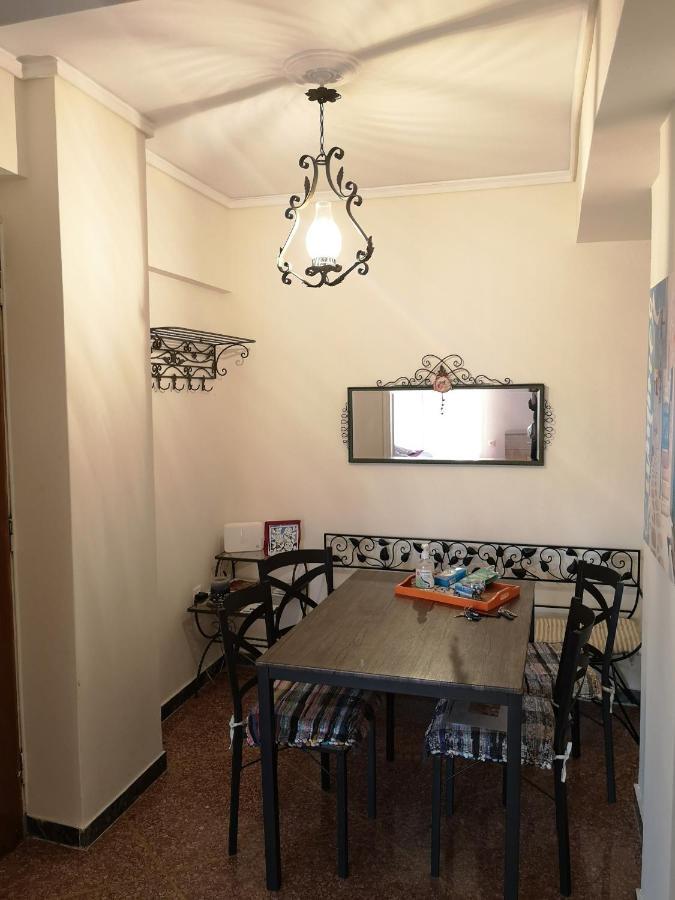Sea&Sun Glyfada Apartment Atenas Exterior foto