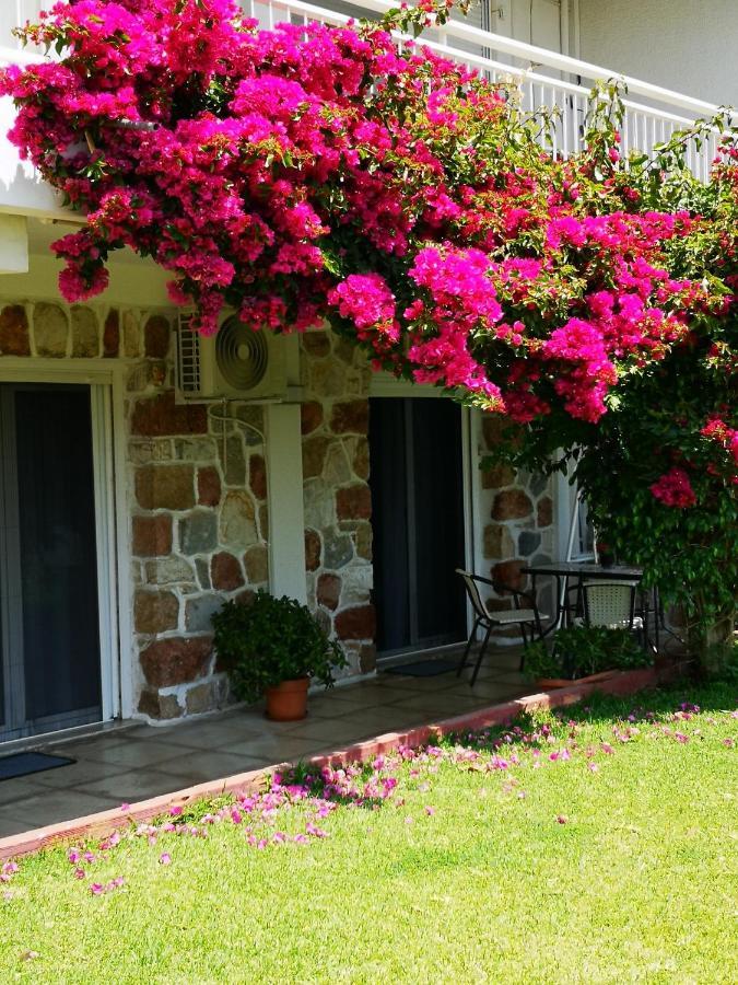 Sea&Sun Glyfada Apartment Atenas Exterior foto