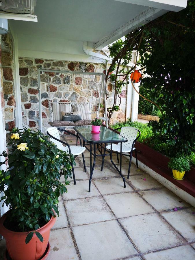 Sea&Sun Glyfada Apartment Atenas Exterior foto